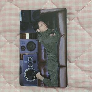 BTS BE Essentials Photocard (Jung Kook)